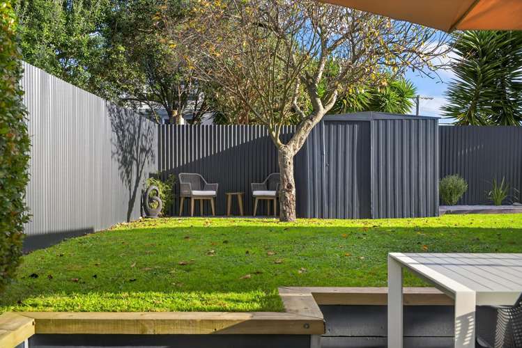 20 Root Street Gisborne_22