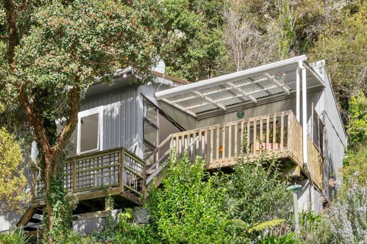 11 Te Papa Road Kawakawa Bay_16