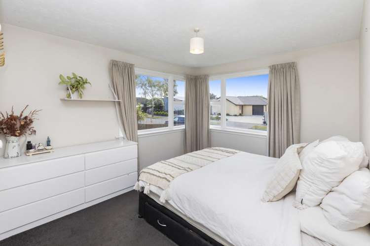 52 Chartwell Street Burwood_9
