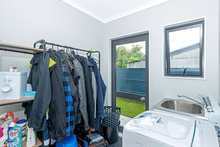 14 Redmond Street Elgin_15