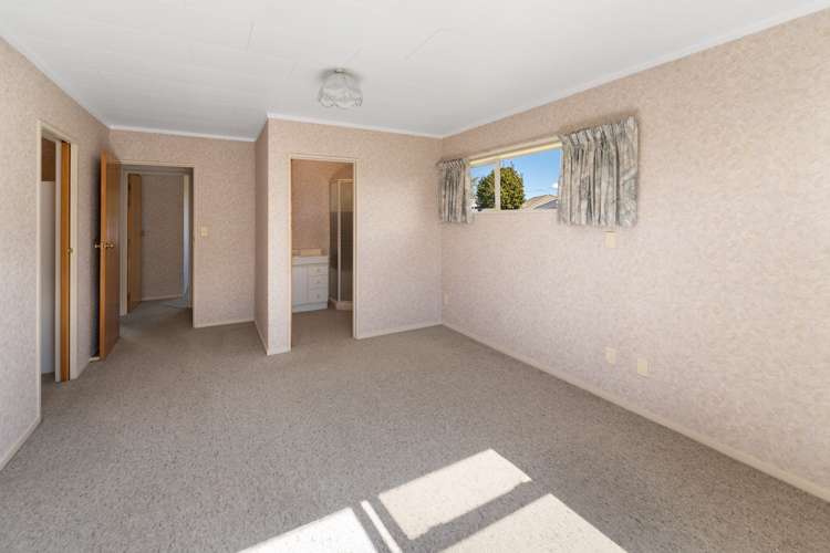 38 Masefield Street Stoke_15