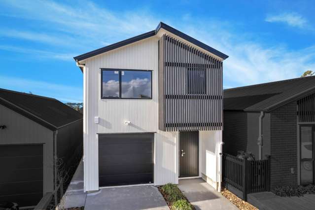 Freehold + 4 Bedrooms = Space, Security & Style!