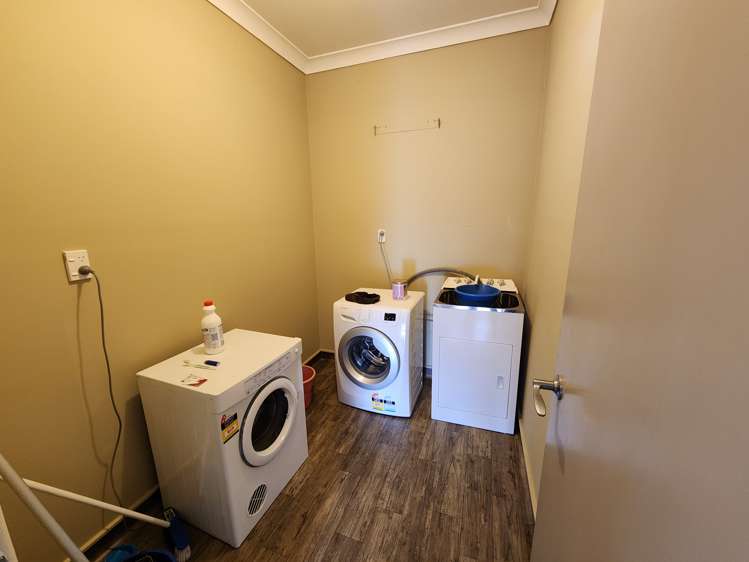 32 Inverness Street Dunollie_9