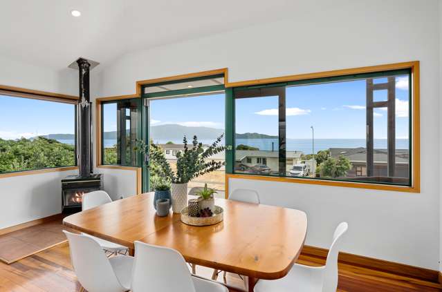 10-12 Oratia Street Waikanae Beach_3