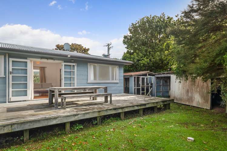 36 Seaview Ave Te Puru_17