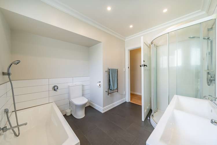 48 Kebbell Grove Epuni_14