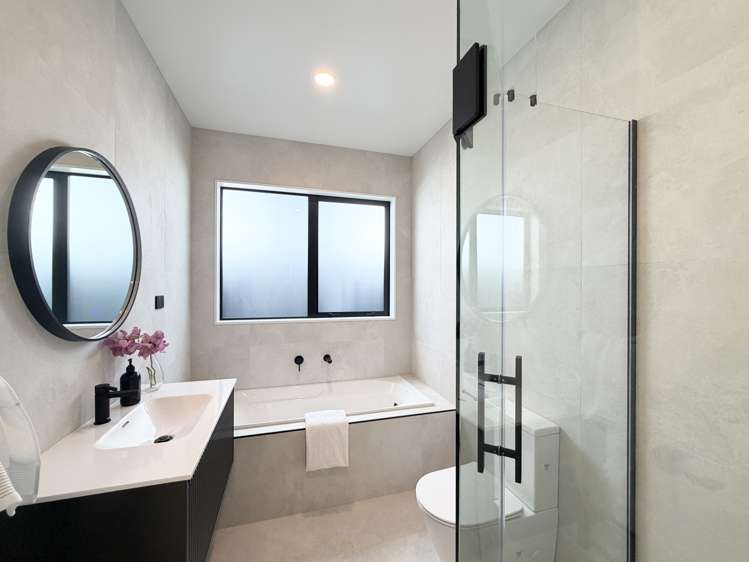 384 Te Taruna Drive Milldale_14