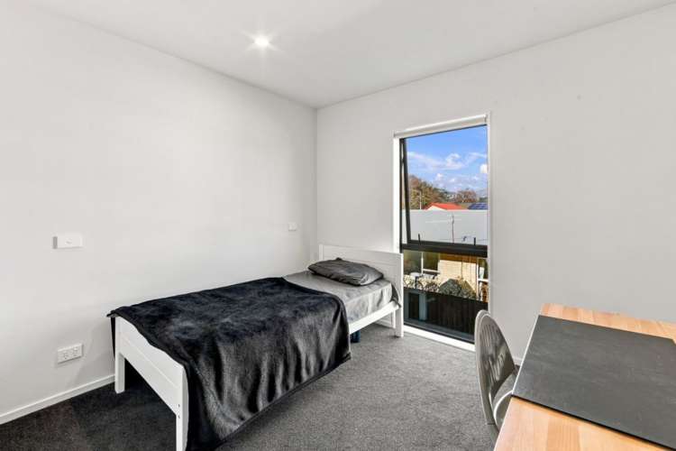 4/9 Grove Road Addington_14