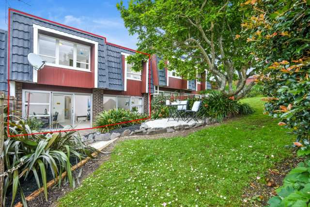 2/32 Lochiel Road Remuera_1