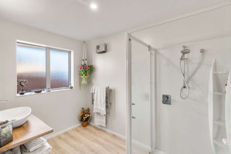 9 Halpin Drive Lincoln_16