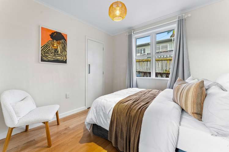 98 Eskdale Road Birkdale_7