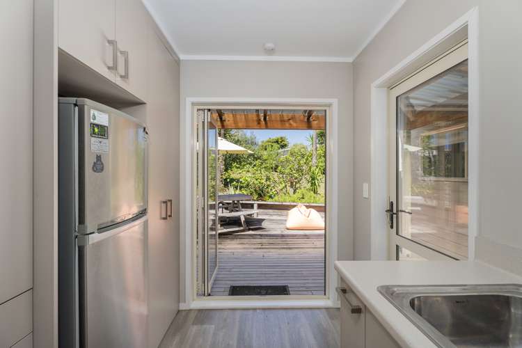 25 Dunlop Drive Pauanui_7