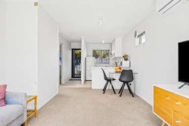 3/24 Campbell Road_4