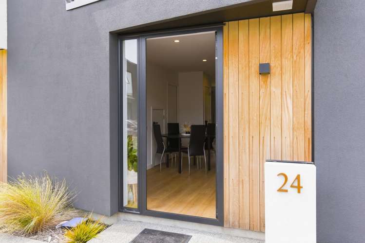 24/10 Trieste Way Paraparaumu_2