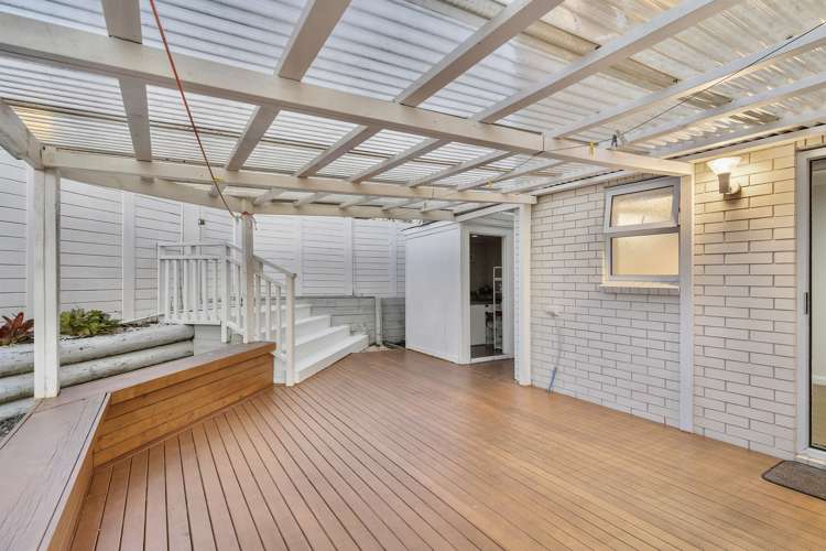 36 Quattro Avenue Flat Bush_22