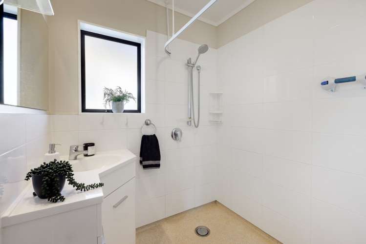 2 Yatton Street Greerton_6