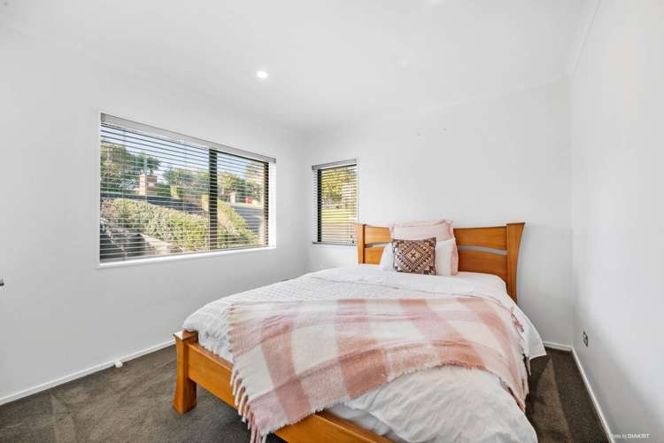 48 Shelter Drive Greenhithe_22