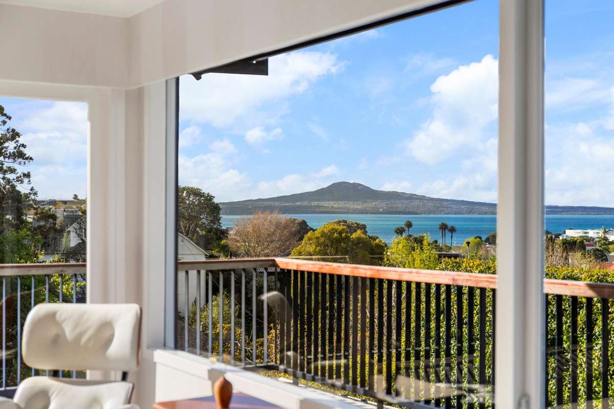 28 Fern Glen Road North_0