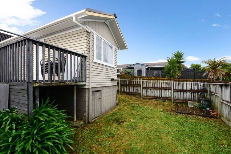 7 Thomson Avenue Dinsdale_5