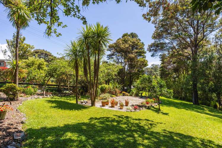 64 Ridge Road Mahurangi East_37