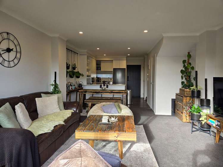 9/14 Ruakiwi Road Hamilton Lake_5