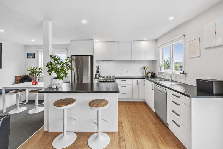 31 Broadway Avenue Waikuku Beach_6