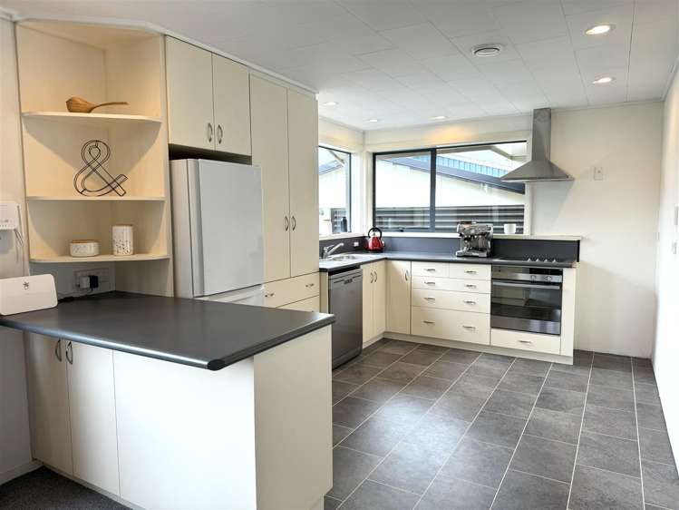 53 Blake Street Blaketown_3