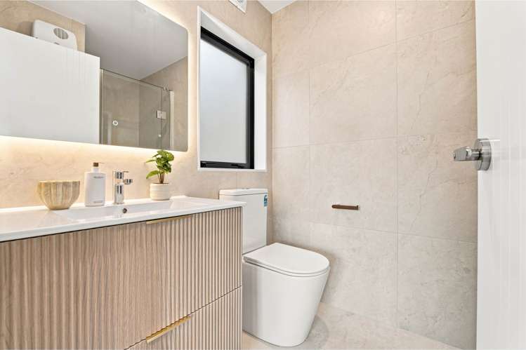 Lot 1/6 Bruce Road Glenfield_16
