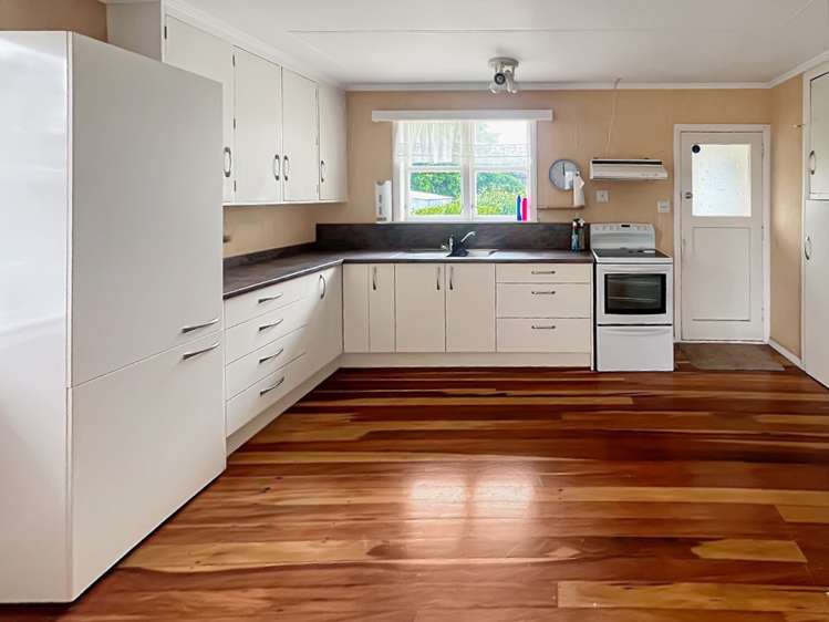 2989 Cheltenham-Hunterville Road 10643_2