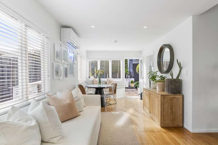 8 Taiere Terrace Onehunga_13
