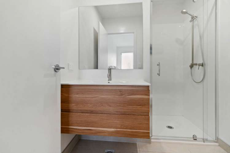 638 Massey Road Mangere_11