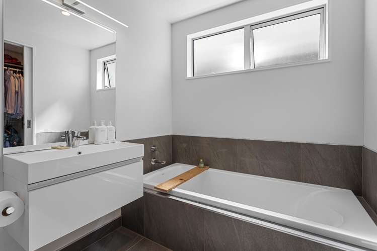 152 Metehau Street Marshland_10