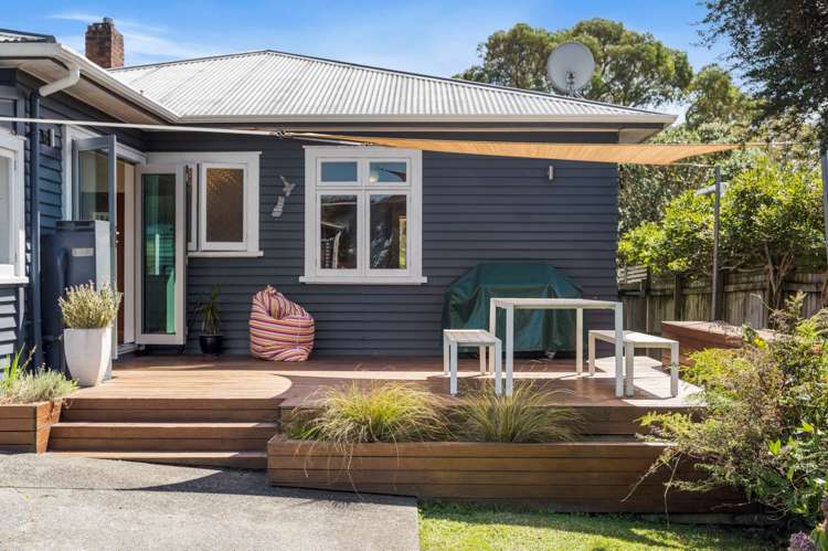 152 Titirangi Road New Lynn_15