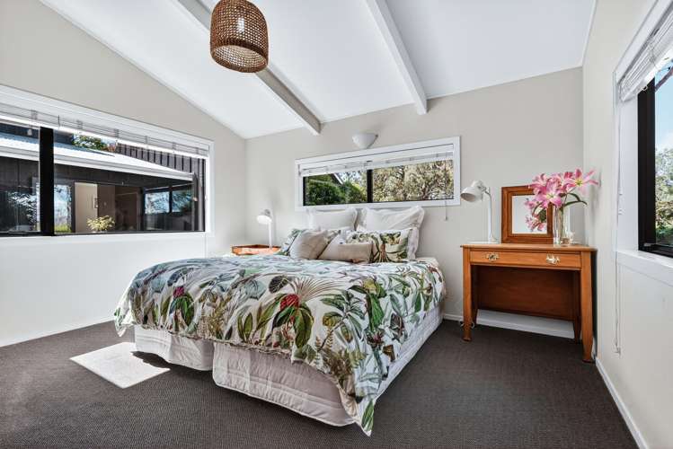 1080 Mapara Road Whakaipo Bay_19