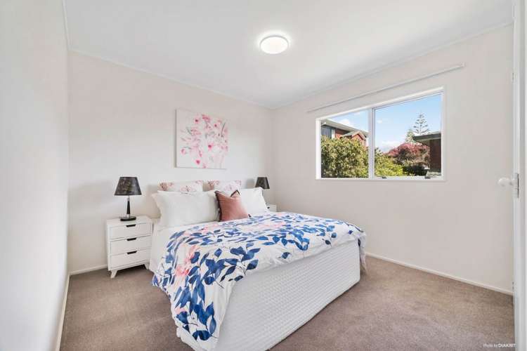 1/11 Delamare Court Sunnynook_12