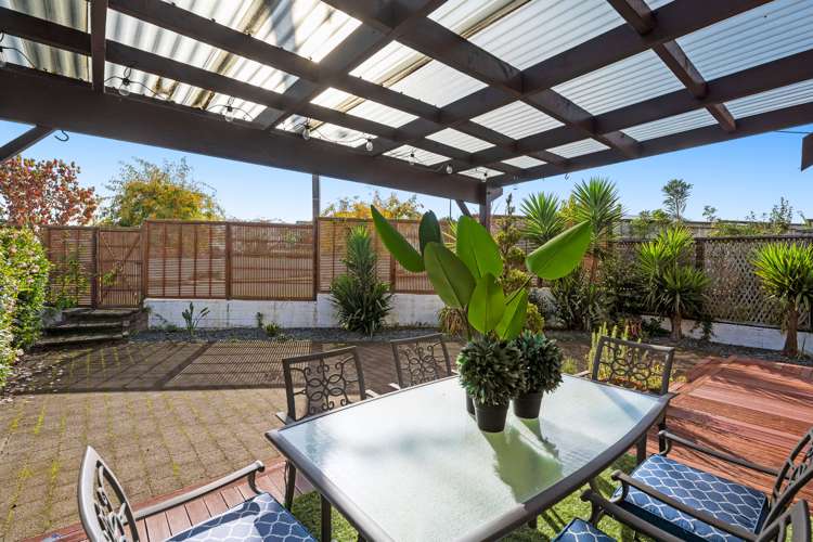 47 Blackmore Drive Owhata_19