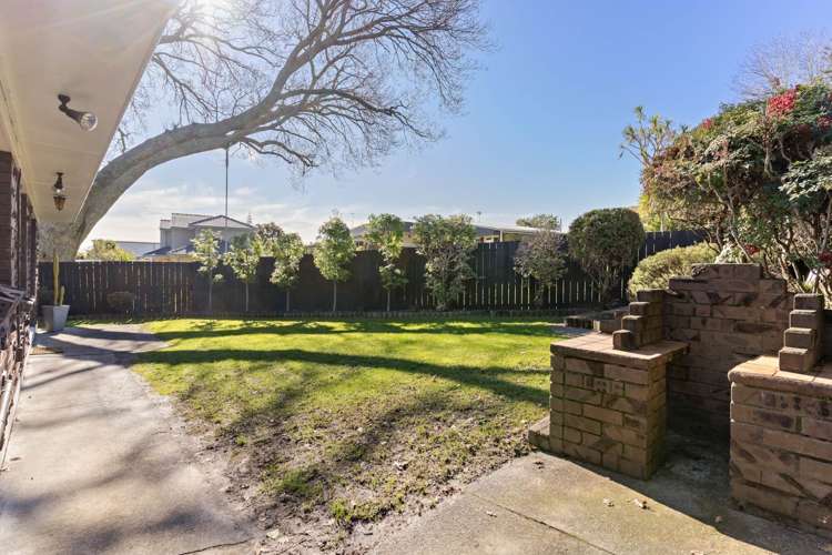 2/35 Miltonia Avenue Te Atatu South_11