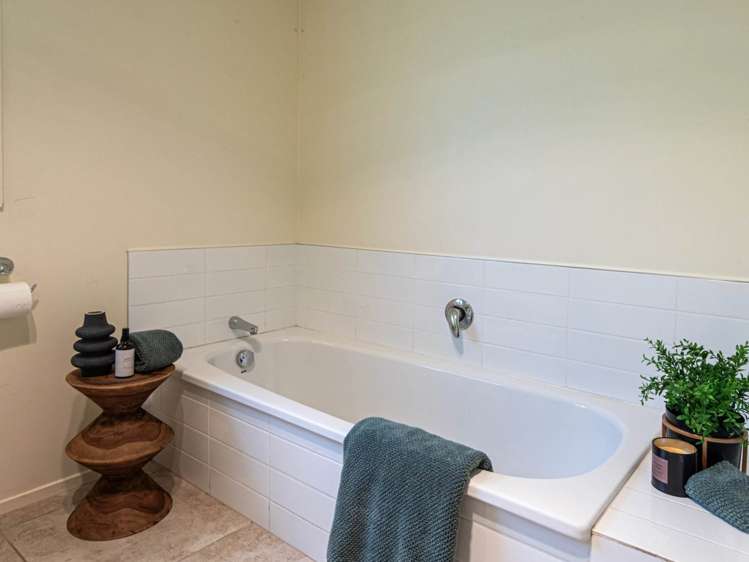 13A Granfield Place Kamo_10