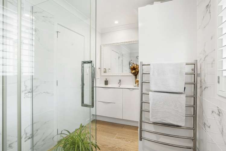 5 Crichton Terrace Hauraki_12