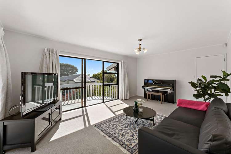 2/42 Beulah Avenue Rothesay Bay_11
