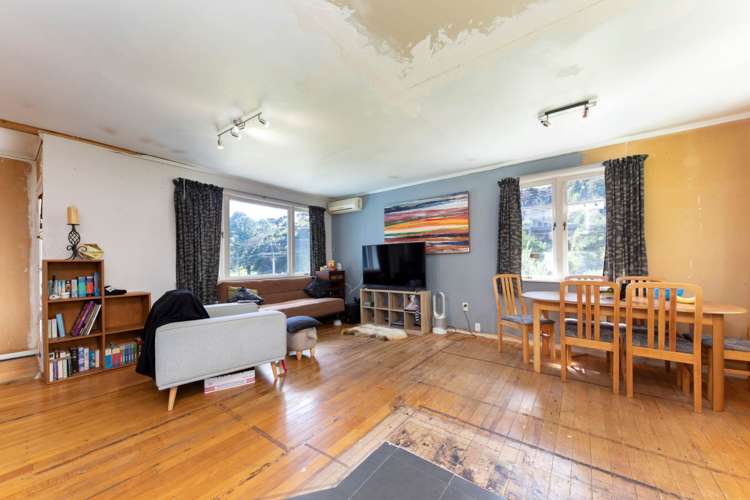 54 Woodfern Crescent Titirangi_9