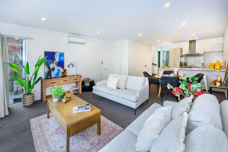 2/89 Poulson Street Addington_8