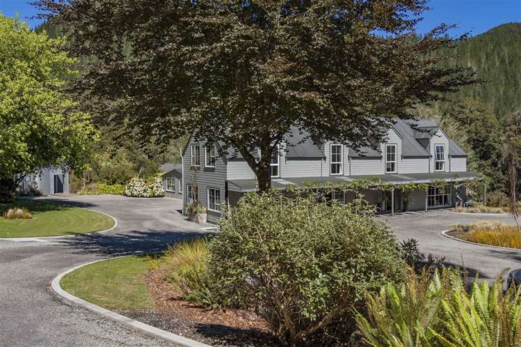 2314 Shenandoah Highway Murchison_18