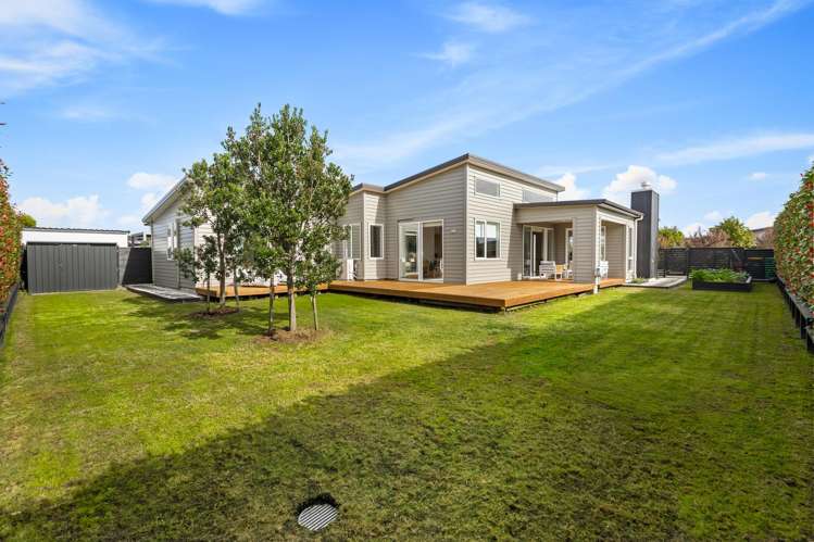 13 Floyd Road Riverhead_16