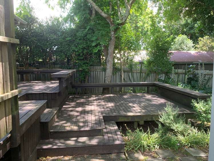 27 Aroha Avenue Sandringham_16