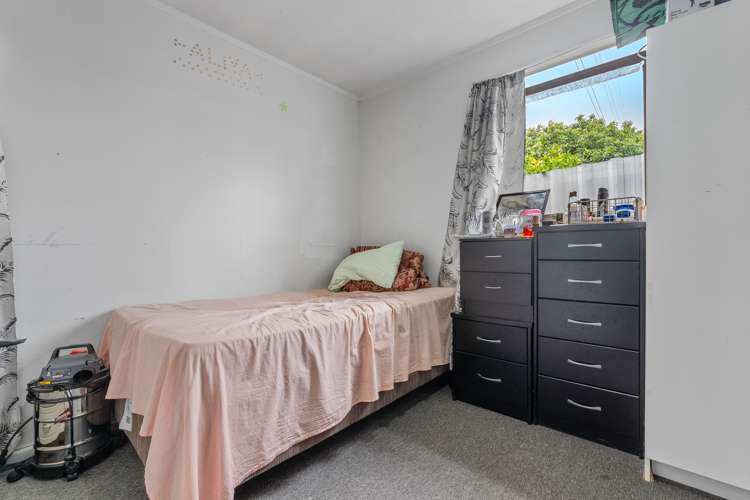 114 Clayton Avenue Otara_17