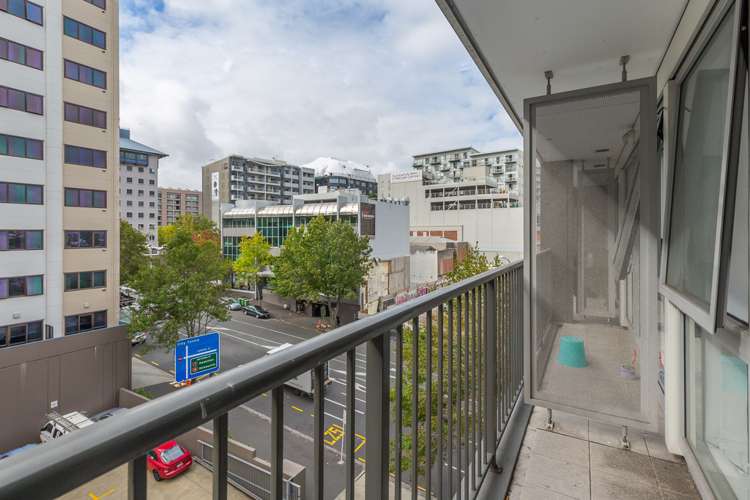 613/53 Cook Street Auckland Central_11