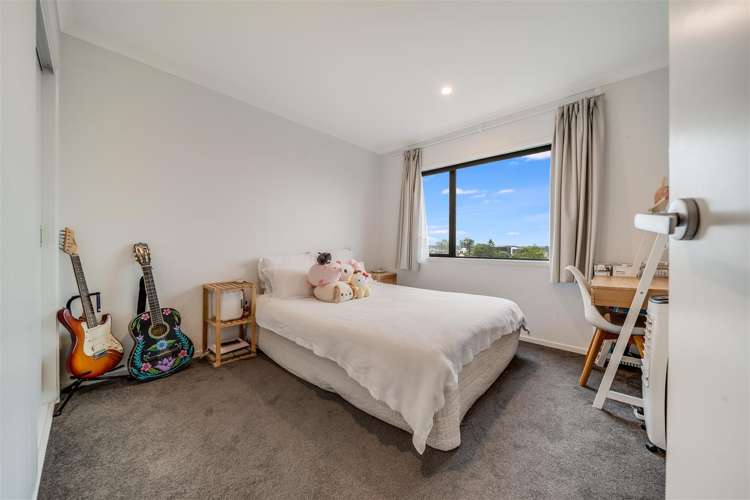 10/14 Ruakiwi Road Hamilton Lake_10