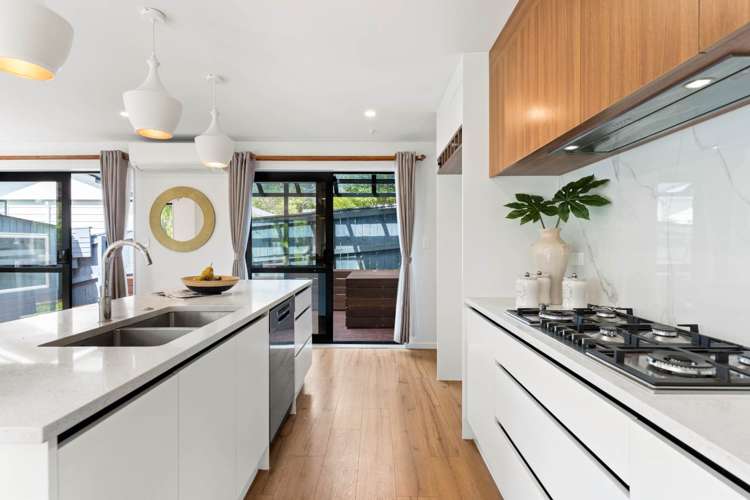 14a June Place Torbay_5