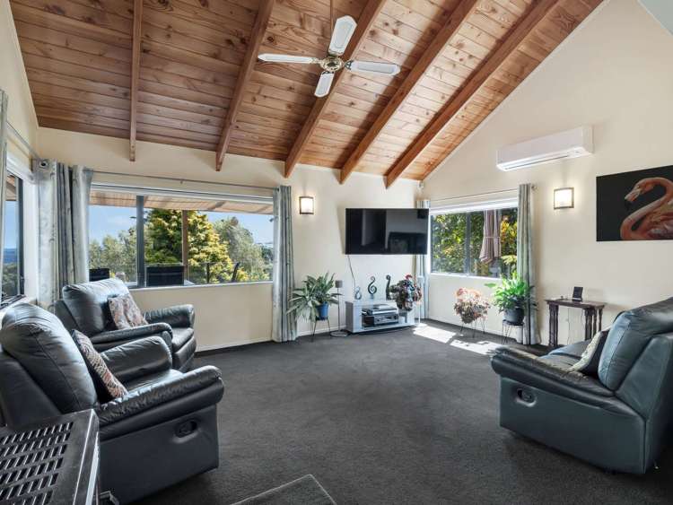 11 North Way Titirangi_6
